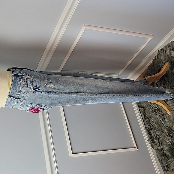 VENUS USA Distressed Light Wash Floral Embroidered Patch Flare Bootcut Jeans 4 - Picture 4 of 13